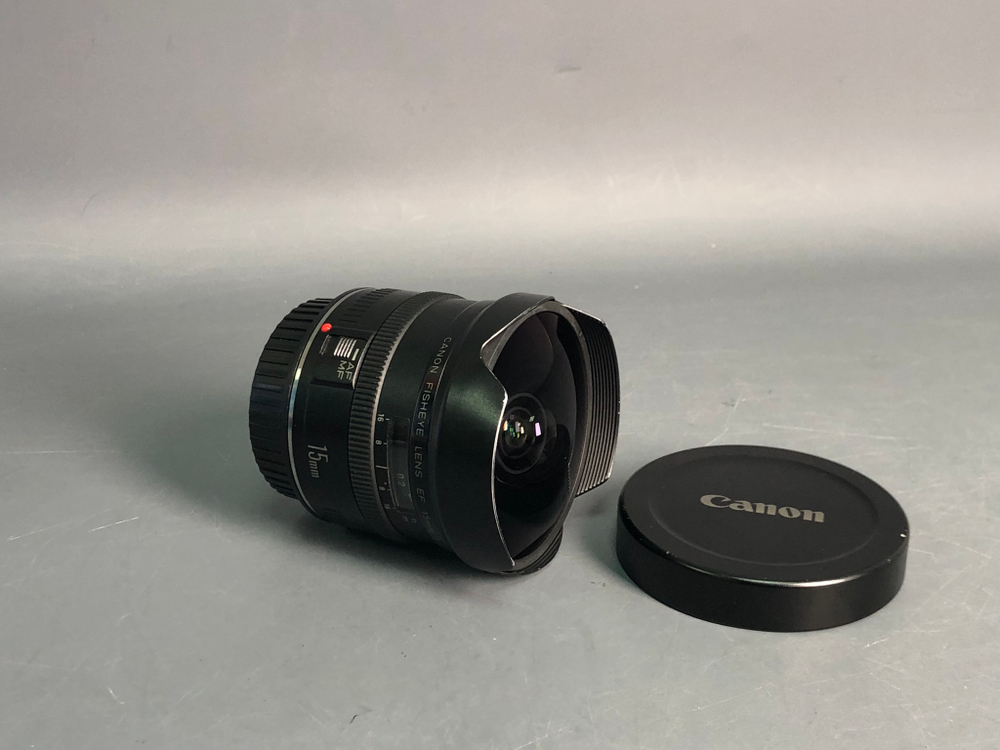 Canon 15mm 2.8 Не работает автофокус