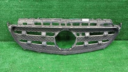 Решетка радиатора Mercedes E W213 (2016-2021)