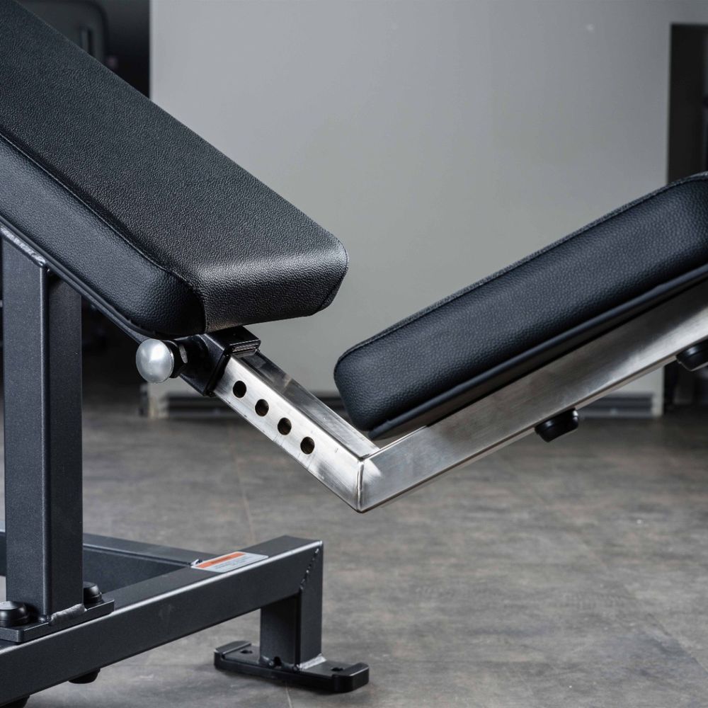 A703L Жим от плеч