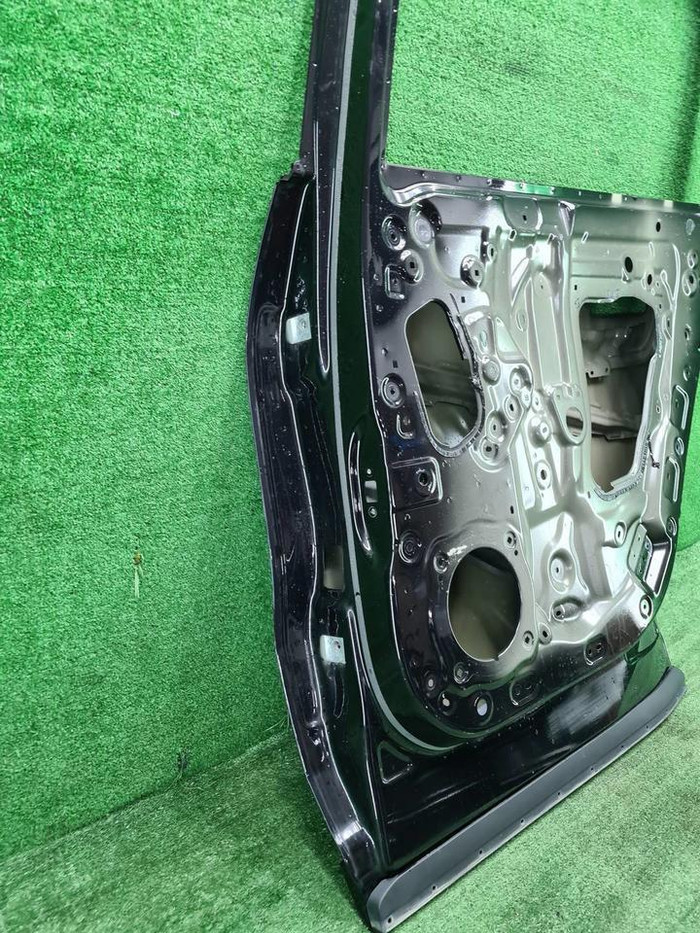 Дверь задняя правая Lixiang L9 (2022-н.в.)