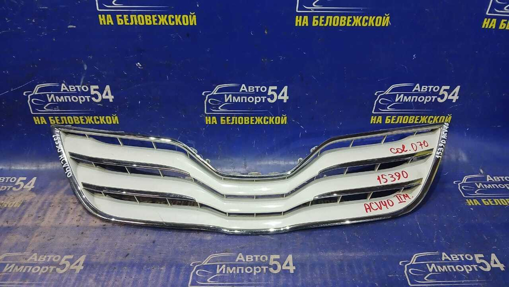 Решетка радиатора TOYOTA CAMRY 2009-2011