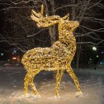 светящийся олень (Теплы свет) - высота 5 м