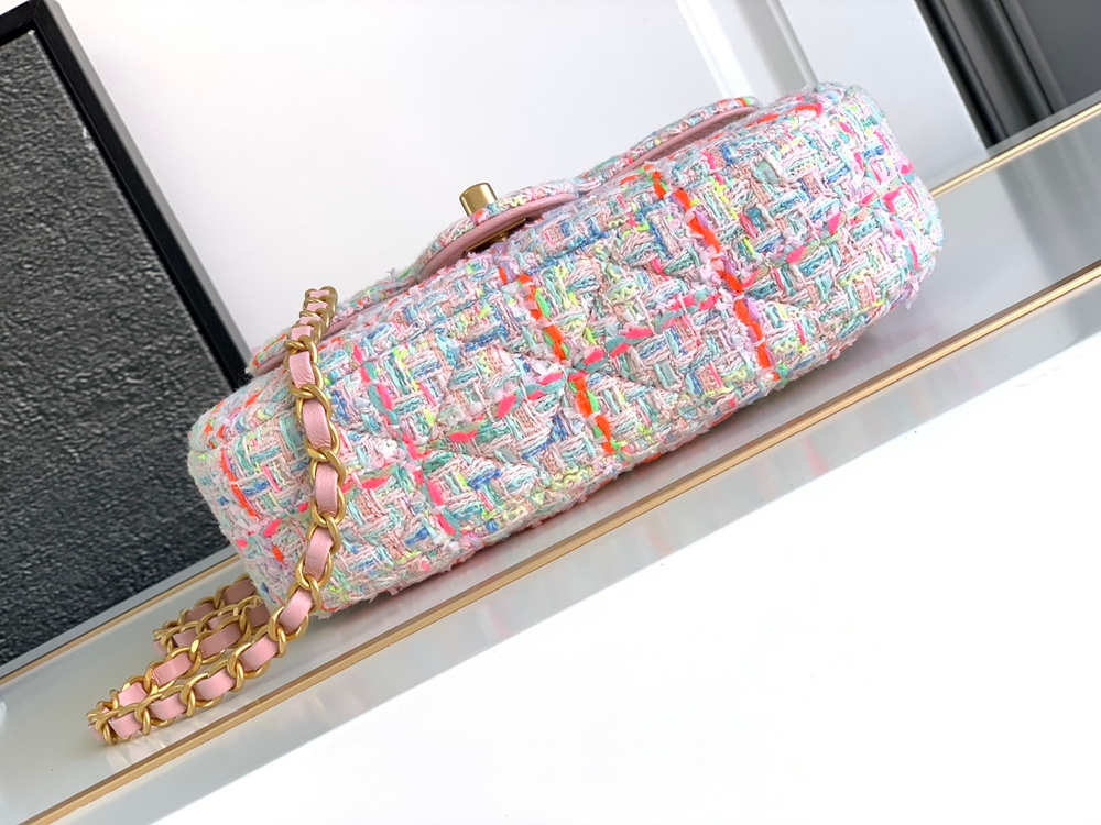 Chanel Bag 20 cm