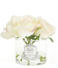 Светло-розовый букет из 5 роз в прозрачной вазе, Cote Noire
