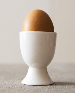 ZARA HOME КЕРАМИЧЕСКАЯ ПОДСТАВКА ДЛЯ ЯИЦ, БЕЛЫЙ