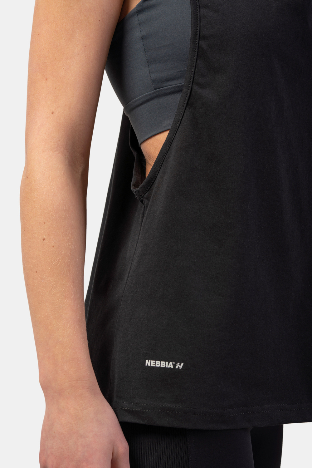 Майка SLEEVELESS LOOSE CROSS BACK TANK TOP "FEELING GOOD" 419 Черная