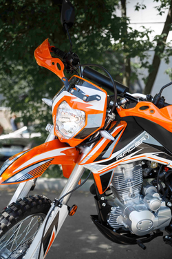 Мотоцикл Racer RC200GY-C2 Enduro (оранжевый) (Россия)