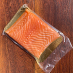 ПРЕДЗАКАЗ НА 20.03 Филе лосося (семги) на коже охлаждённое, 300 гр
