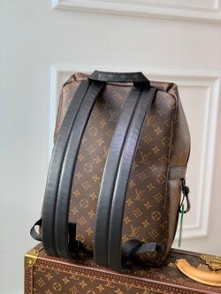 Louis Vuitton Discovery Backpack PM