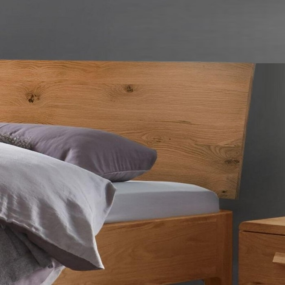 Кровать из массива дуба Lugos'Art modern