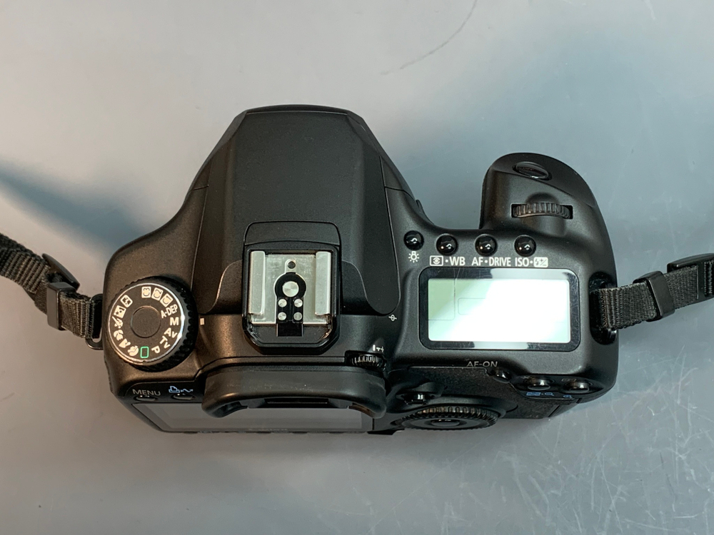 Canon EOS 40D 17.278 Кадров