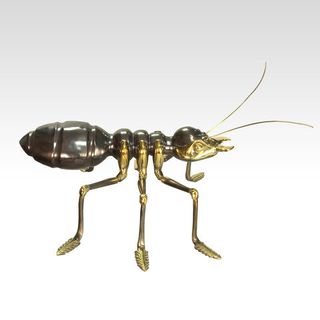 Декоративная скульптура "Муравей"