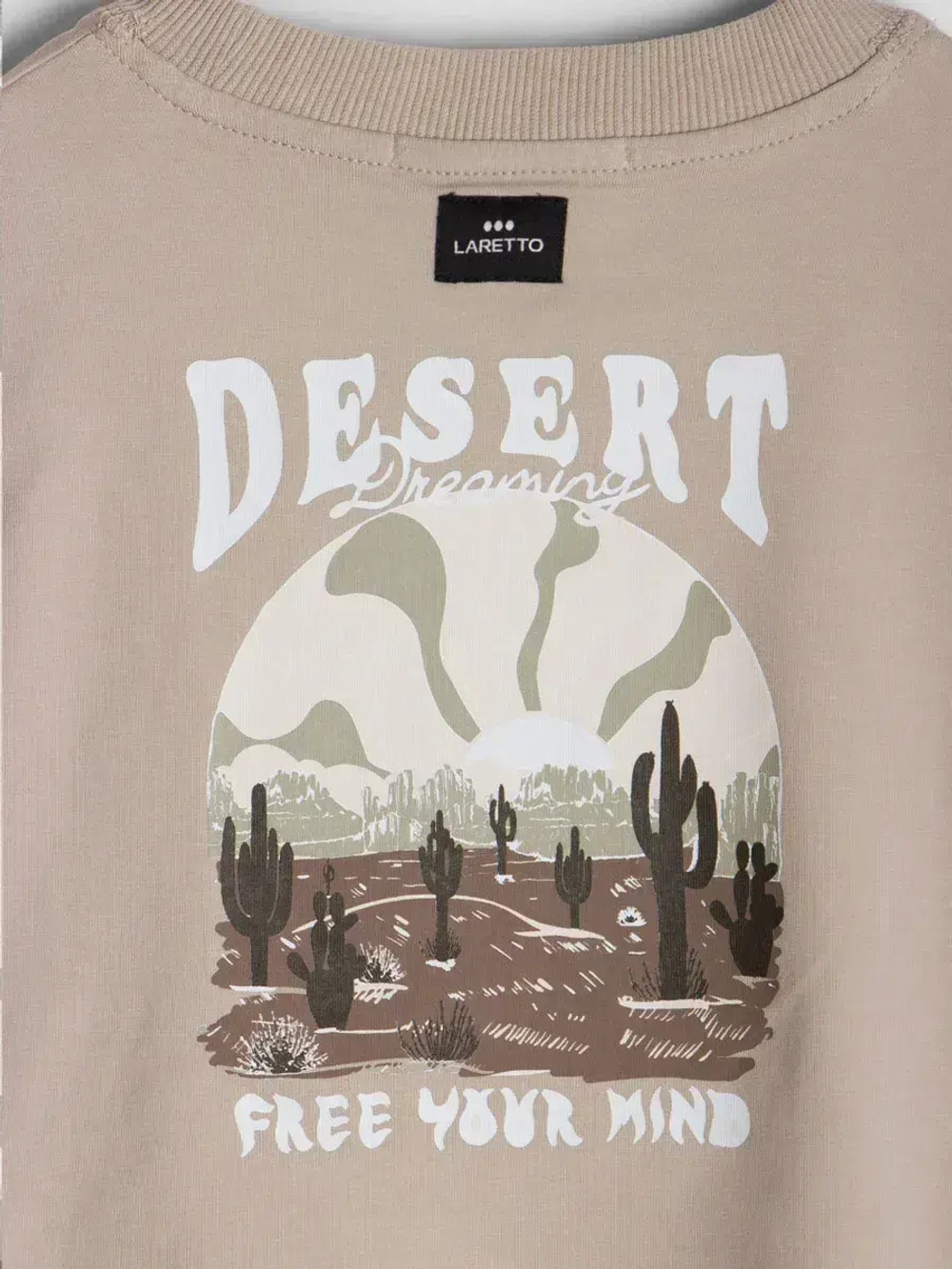 Лонгслив для девочки летний