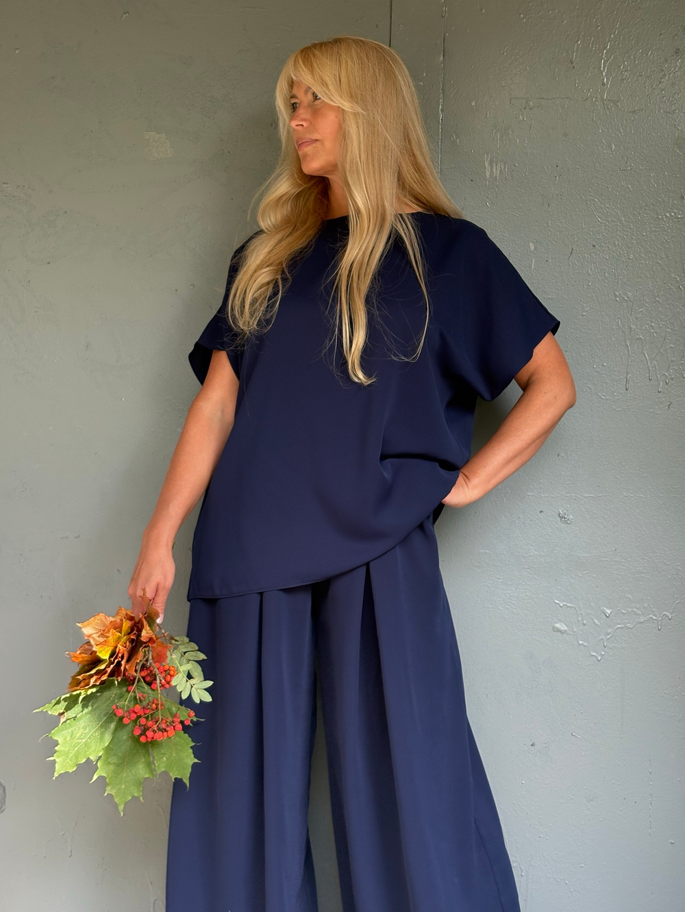 Костюм  /чернильный