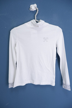 Водолазка с кружевом на 7-9 лет