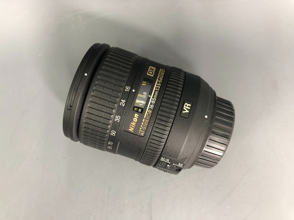 Nikon 16-85mm 3.5-5.6G ED VR AF-S DX