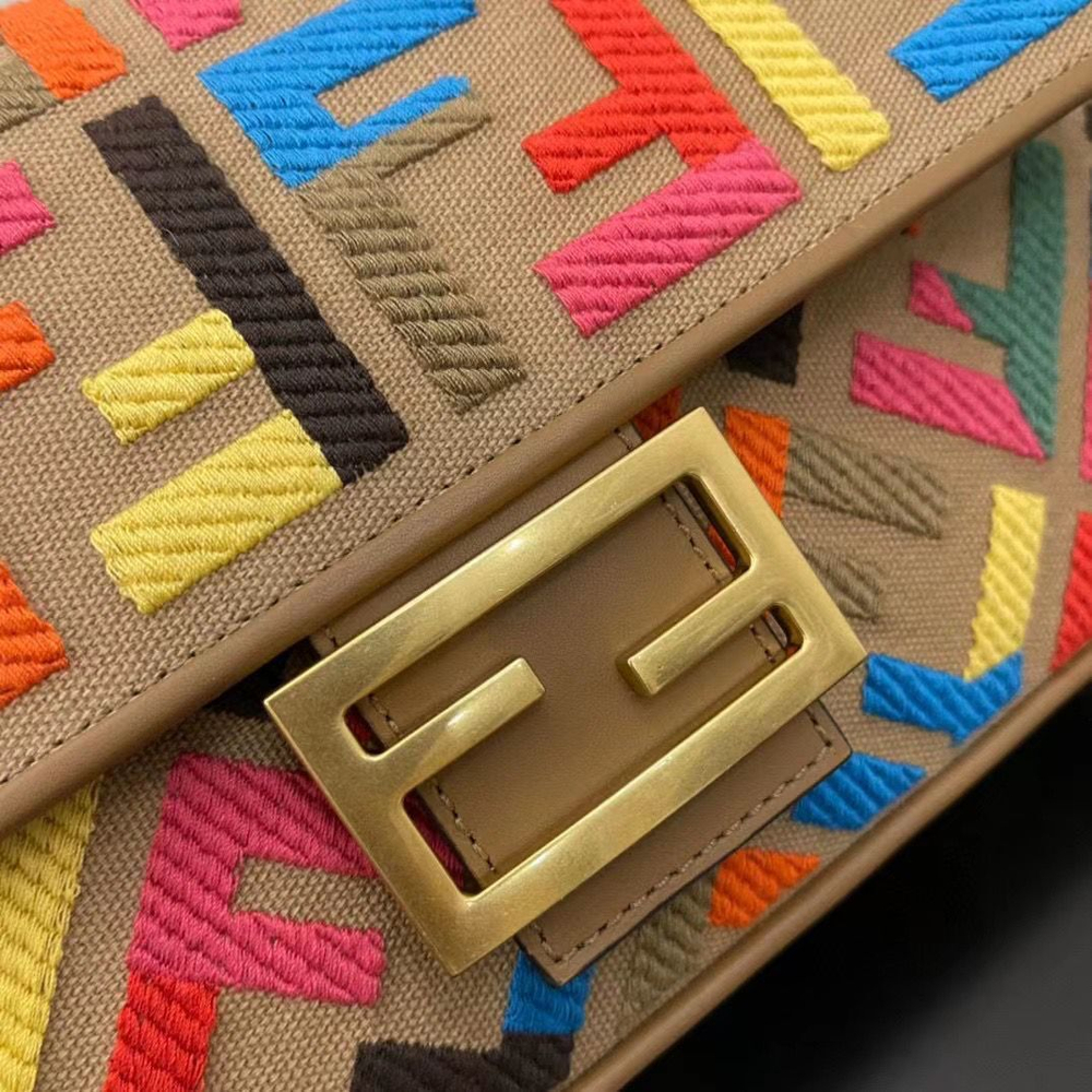 Fendi Baguette
