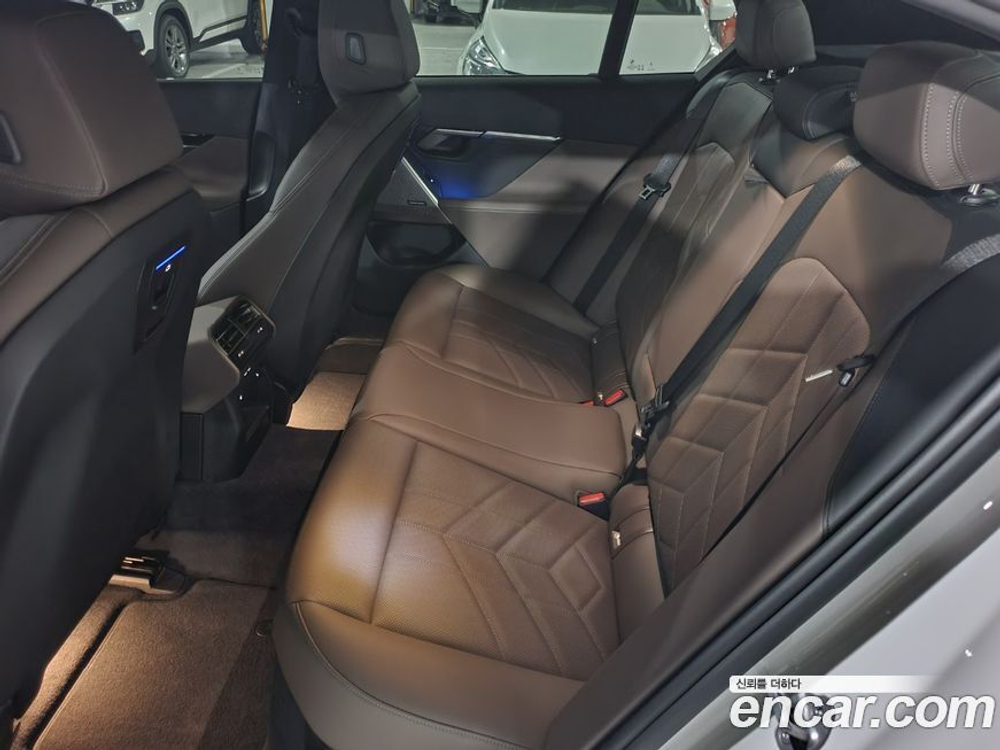 BMW 5 Series (G60) 523d xDrive M Sports (11.2023)