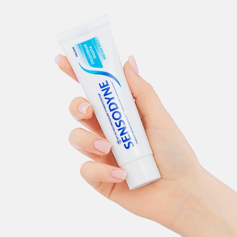 Зубная паста Sensodyne Ежедневная защита для чувствительных зубов 65г
