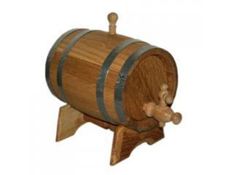 Самогон в дубовом бочонке