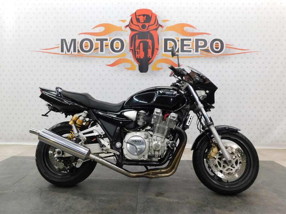 Yamaha XJR1300 040585