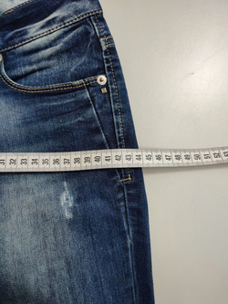 Джинсы Conver с потертостями 40 размер