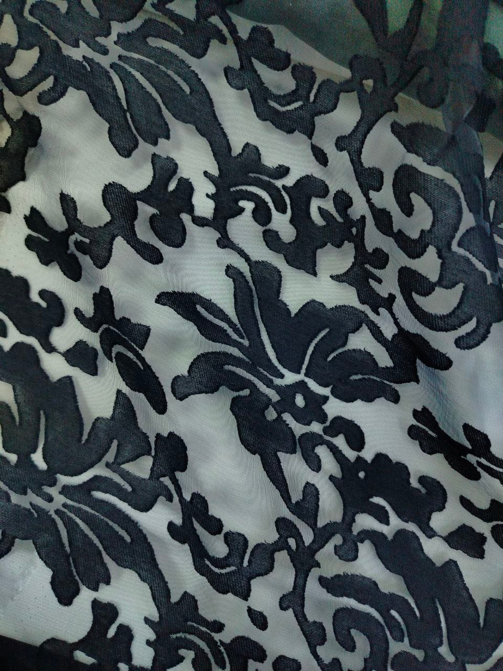 Органза с эффектом деворе