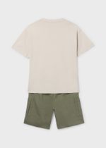 футболка с шортами