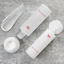 Молочко-эссенция Spa Treatment Abso Water Moist Milk