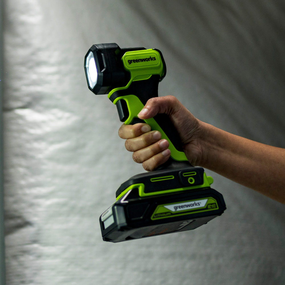 Фонарь аккум. GREENWORKS G24SL200 24В,200лм/100лм,с АКБ2А*ч до11/23 часов,без АКБ и ЗУ (3502407)