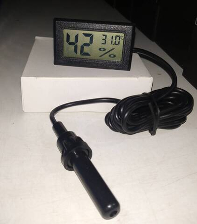 Электронный термометр-гигрометр с внешним датчиком F13