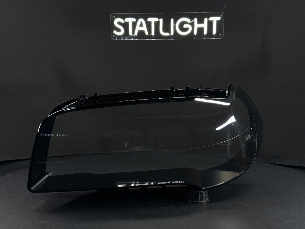 Левое стекло фары BMW X3 E83 2004-2010 рест