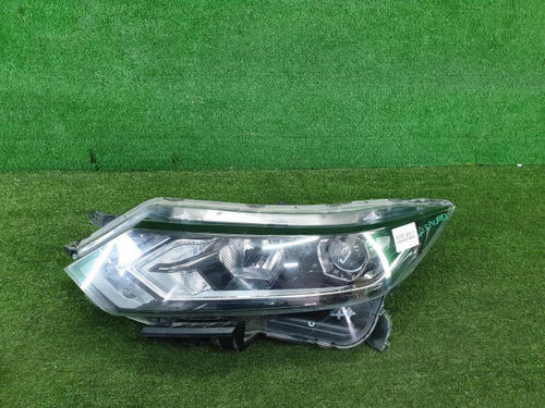Битая Фара левая Nissan Qashqai 2 j11 (17-23) галоген