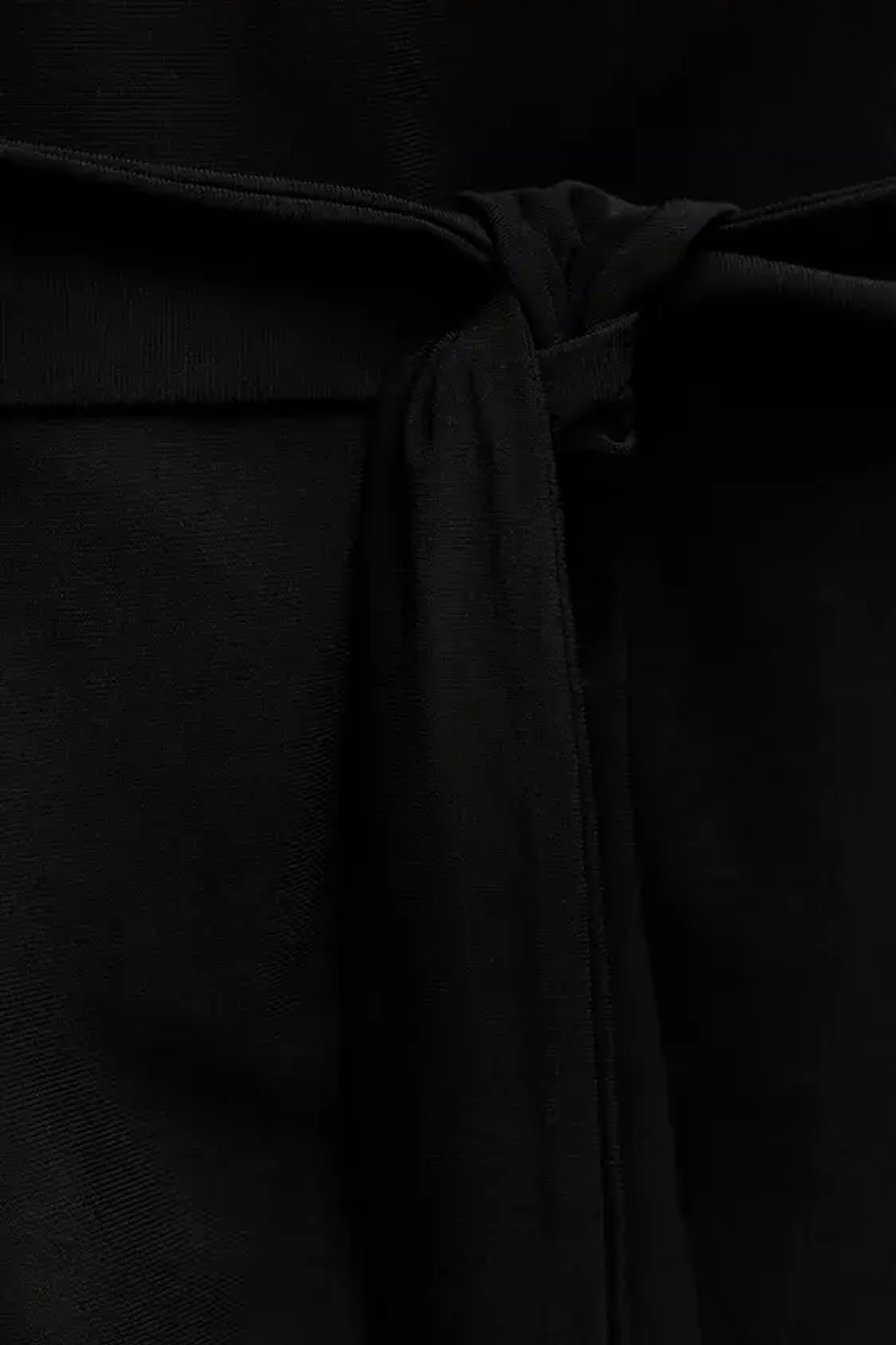 ZARA ТОП С ДРАПИРОВКОЙ И ПОЯСОМ, ЧЕРНЫЙ