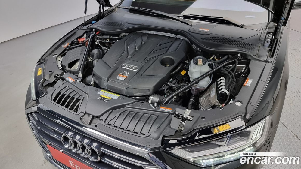 Audi A8 (D5) 55 TFSI Quattro LWB (12.2020)
