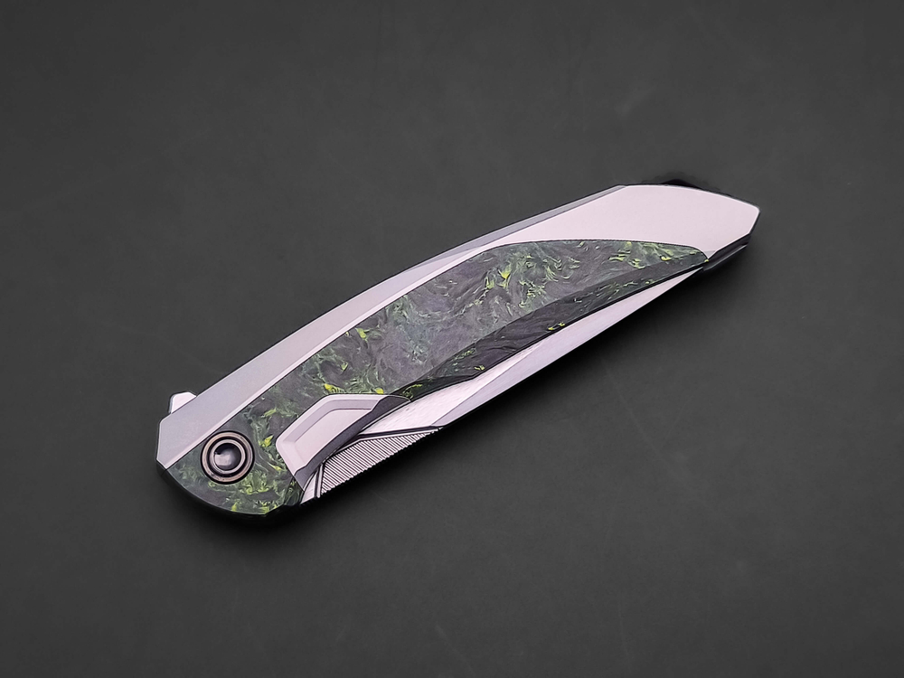 Складной нож DUKE [Tmax Satin green Carbon]