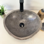Раковина из речного камня RS-66019 45х38х15 из натурального камня