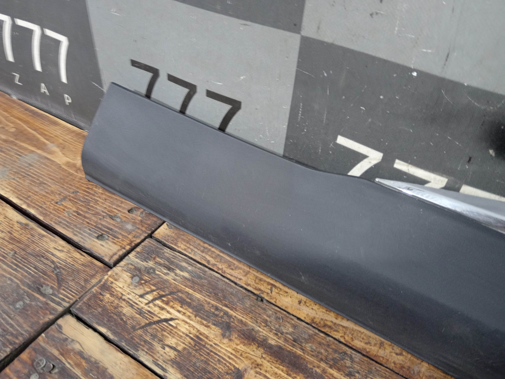 Накладка двери задней правой Exeed TXL 20-нв Б/У Оригинал 609000567AA