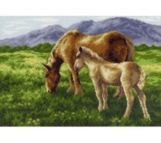 "На лугу"-1022 канва с рисунком