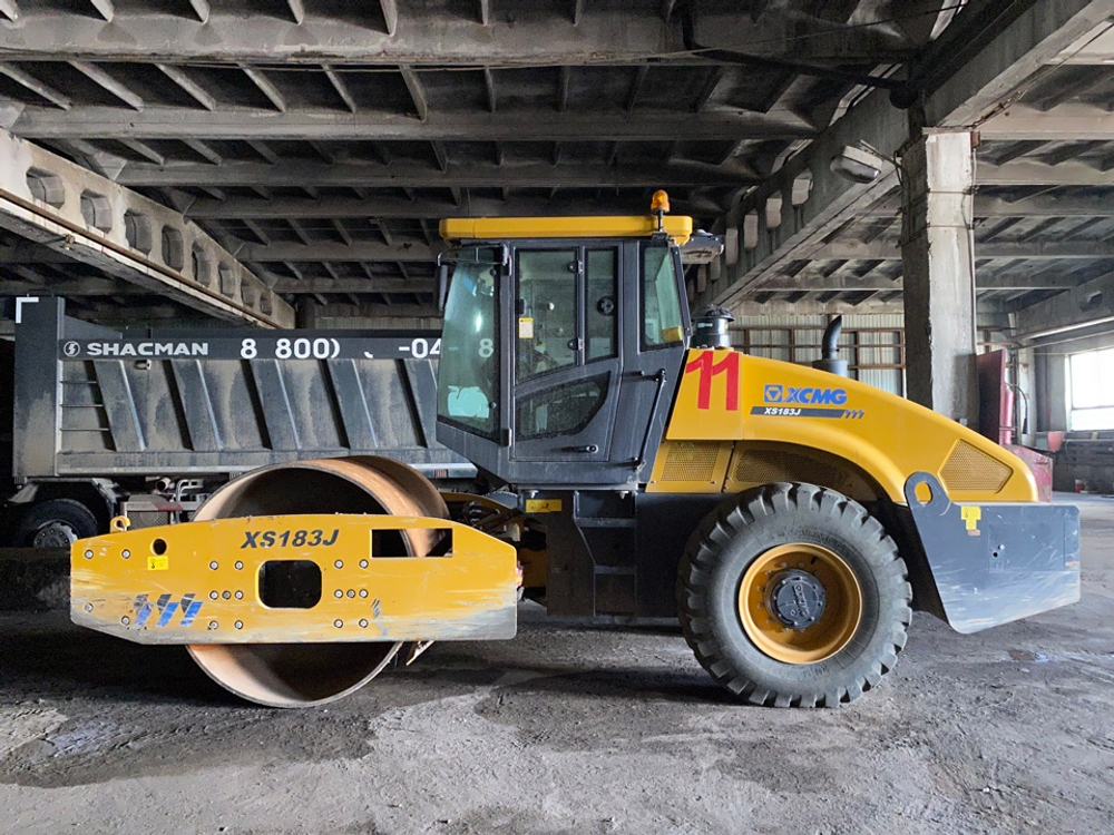 XCMG XS* Каток XS183 (Дизельный, 6,5 л, 190 л.с., АТ)
