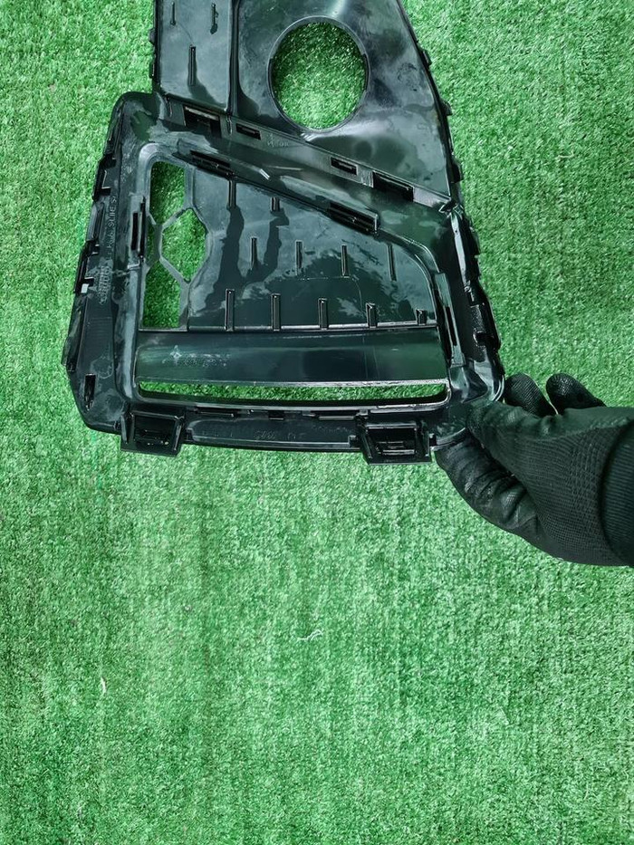 Накладка ПТФ левая Audi A4 B9 (2019-н.в.) S-line