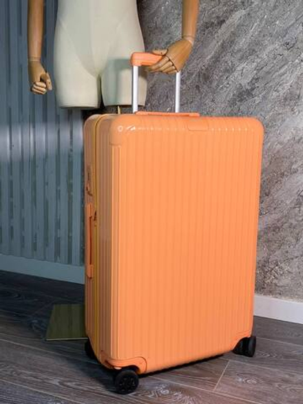 Чемодан Rimowa