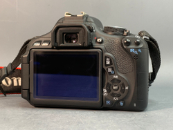 Canon 600D Body 10300 кадров