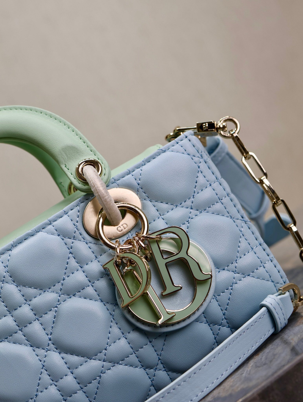 Christian Dior Lady D-Joy Bag 22 cm