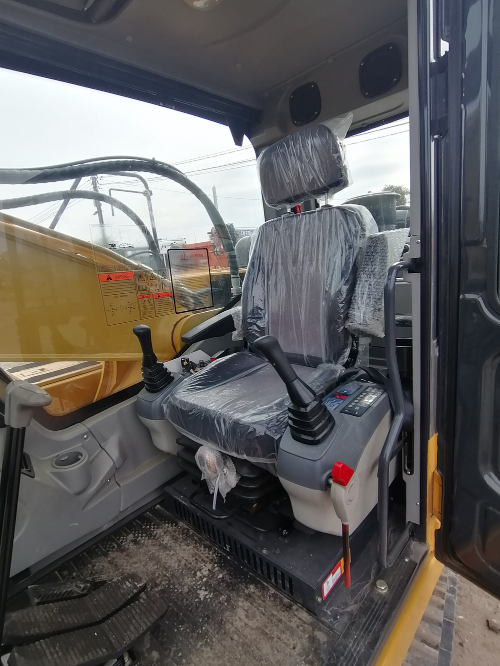 XGMA XG822* Экскаватор XG822EL (Дизельный, 5,9 л, 152 л.с., АТ)