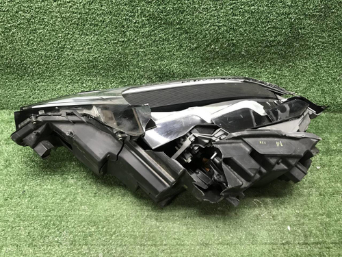 Битая Фара правая Lexus RX 4 (2019-2022) LED