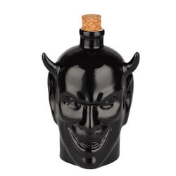 Бутылка графин 0,67 л "Damn Black" керамика с пробкой d 11,5 см h17 см B'Guys P.L.- Barbossa