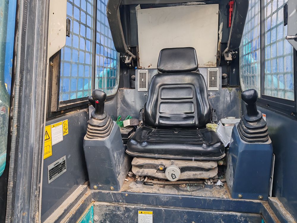 SUNWARD SWL* Мини погрузчик SWL3220 (Дизельный, 3,3 л, 74 л.с., АТ)