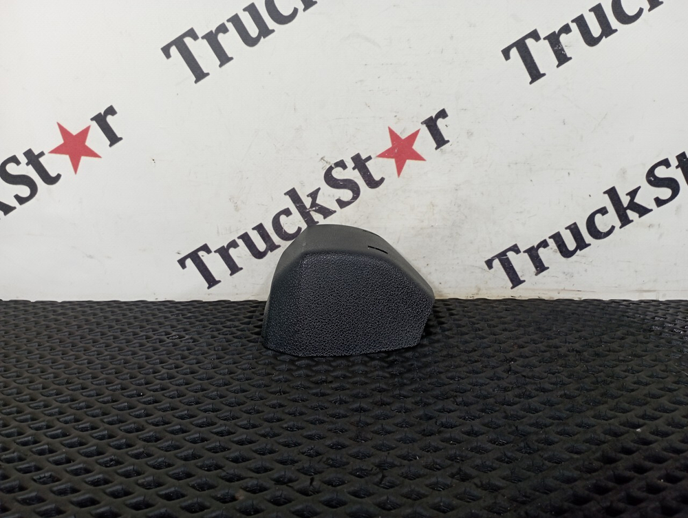 Накладка рулевой колонки 2020г.