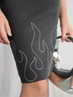 Трикотажное платье для девочки в сад